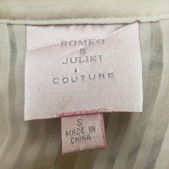 Romeo & Juliet Couture White Button Down Blouse - Picture 6 of 11